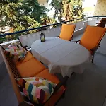 Cozy Sun Polikhronon